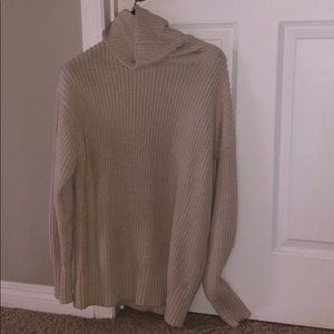 Aritzia turtle neck sweater